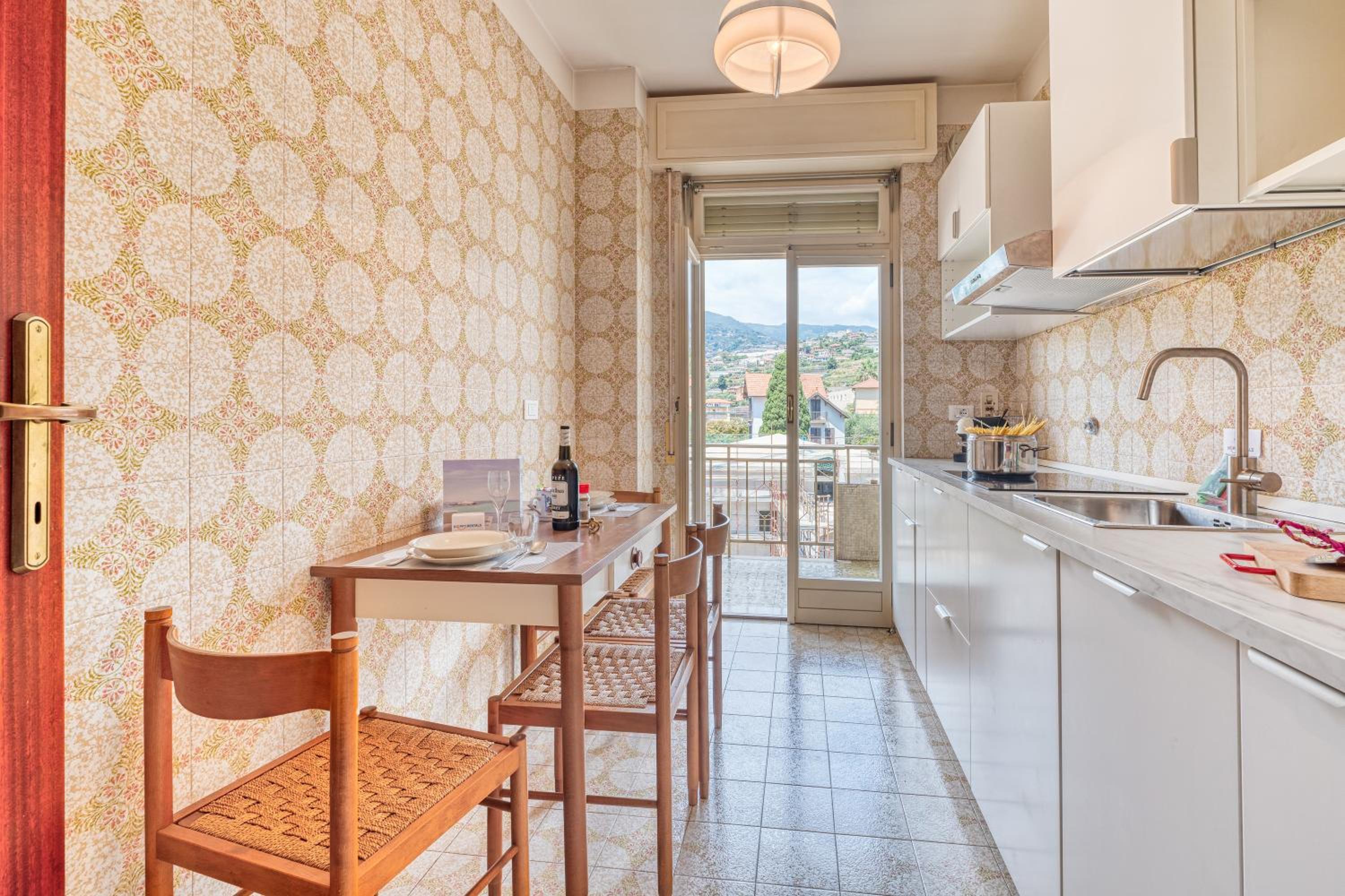 Appartamento Del Sole - Happy Rentals view 5