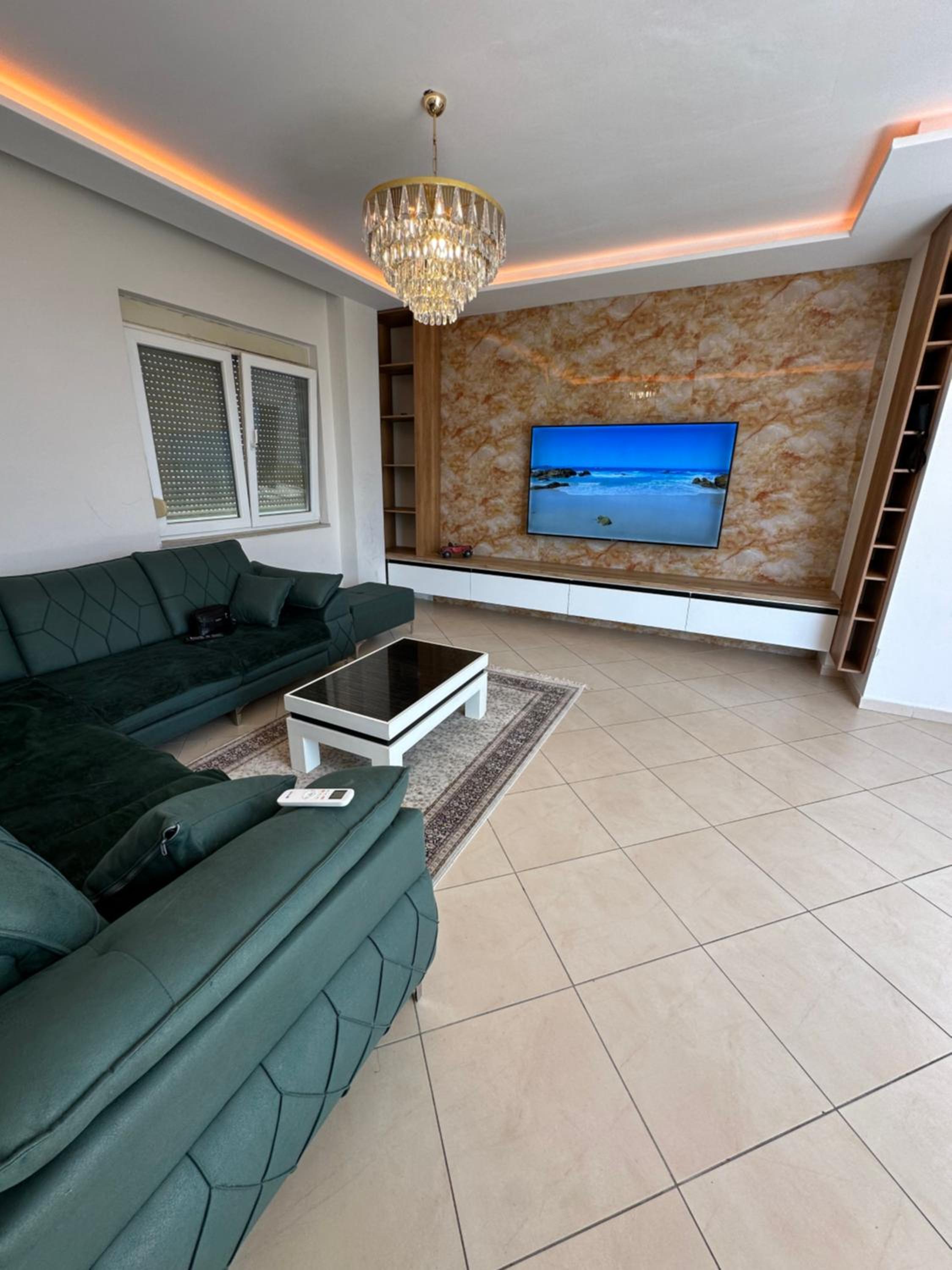 Monach Apartment