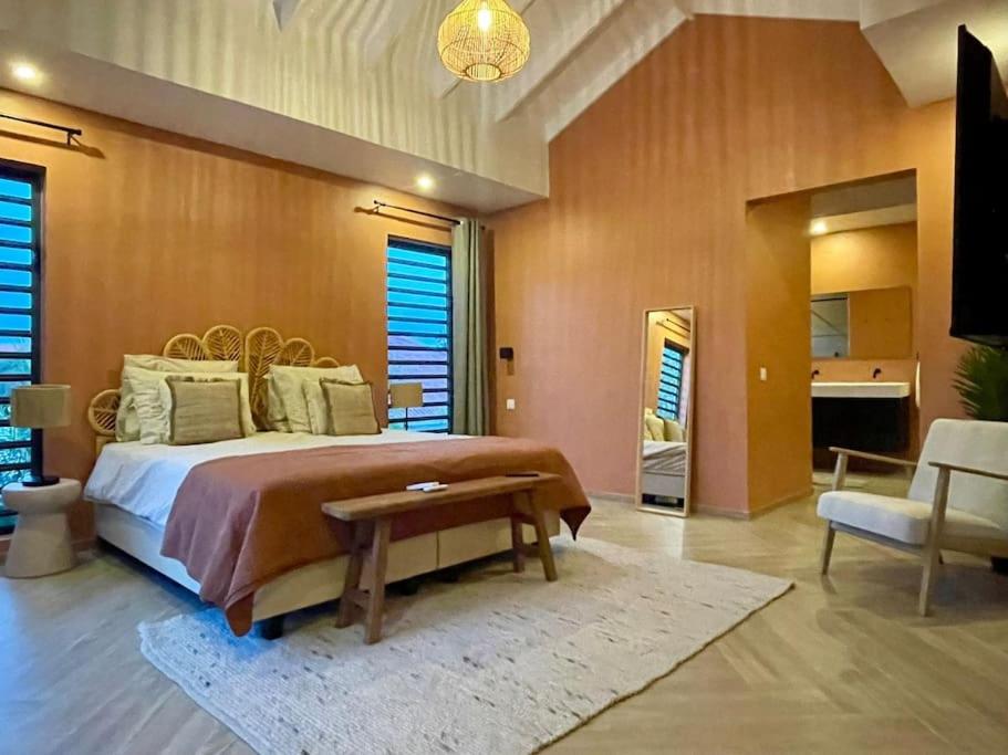 Villa Janssen with private pool, Jan Thiel 6p