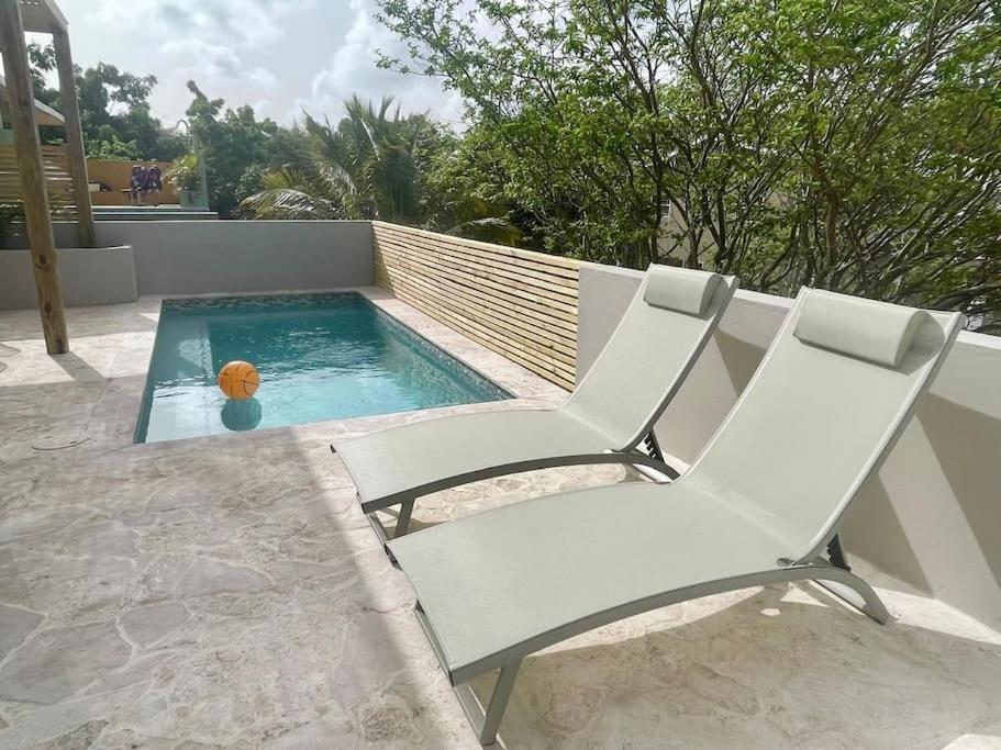 Villa Janssen with private pool, Jan Thiel 6p