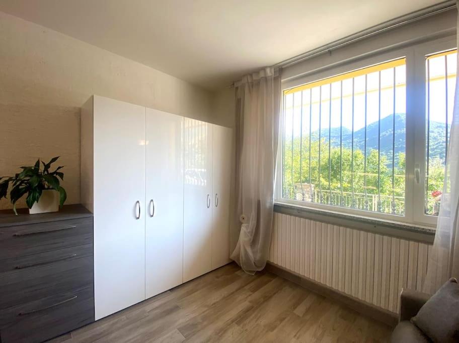 Appartamento Adamello, Mountain view view 3