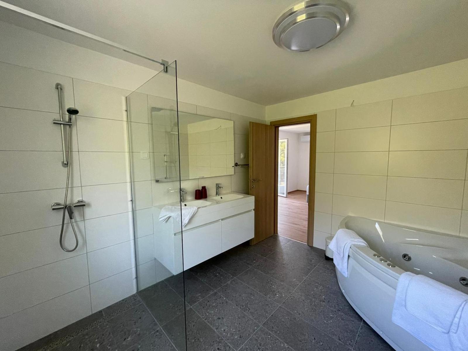 Residence Kelava