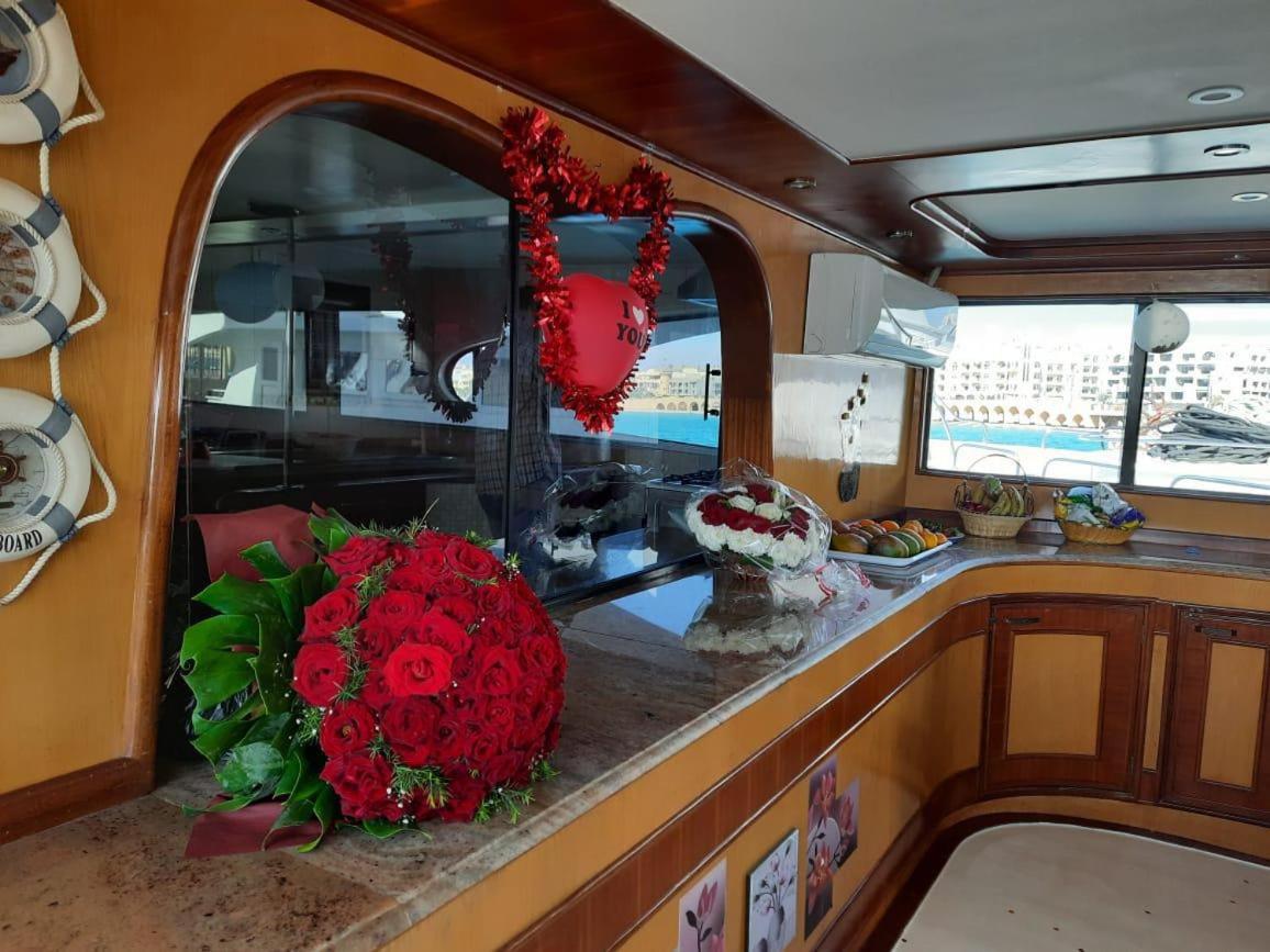 Private boat rental