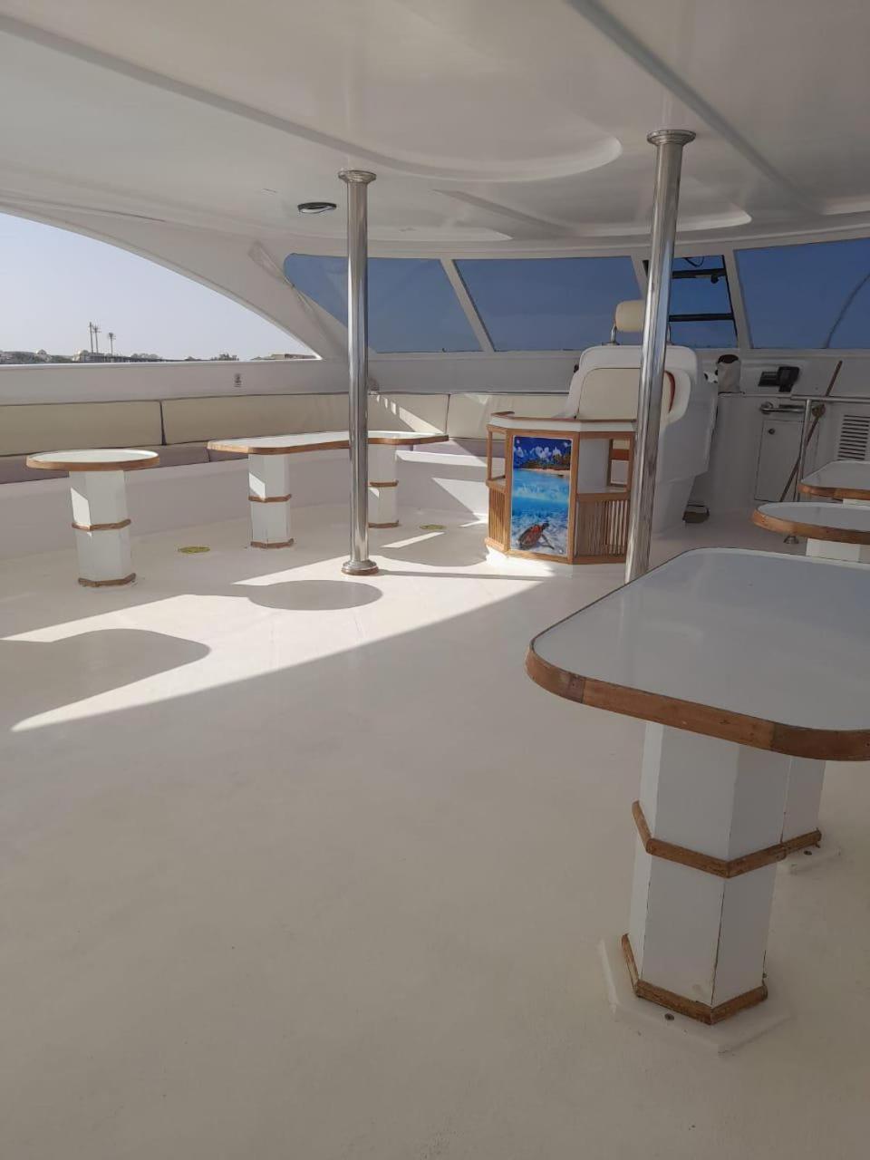 Private boat rental