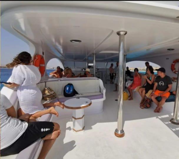 Private boat rental