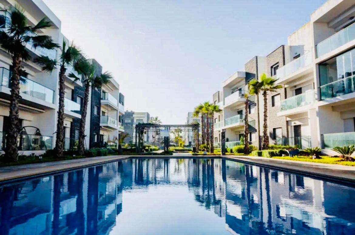 Appartement de 150 m2 en front de mer avec 6 piscines view 3