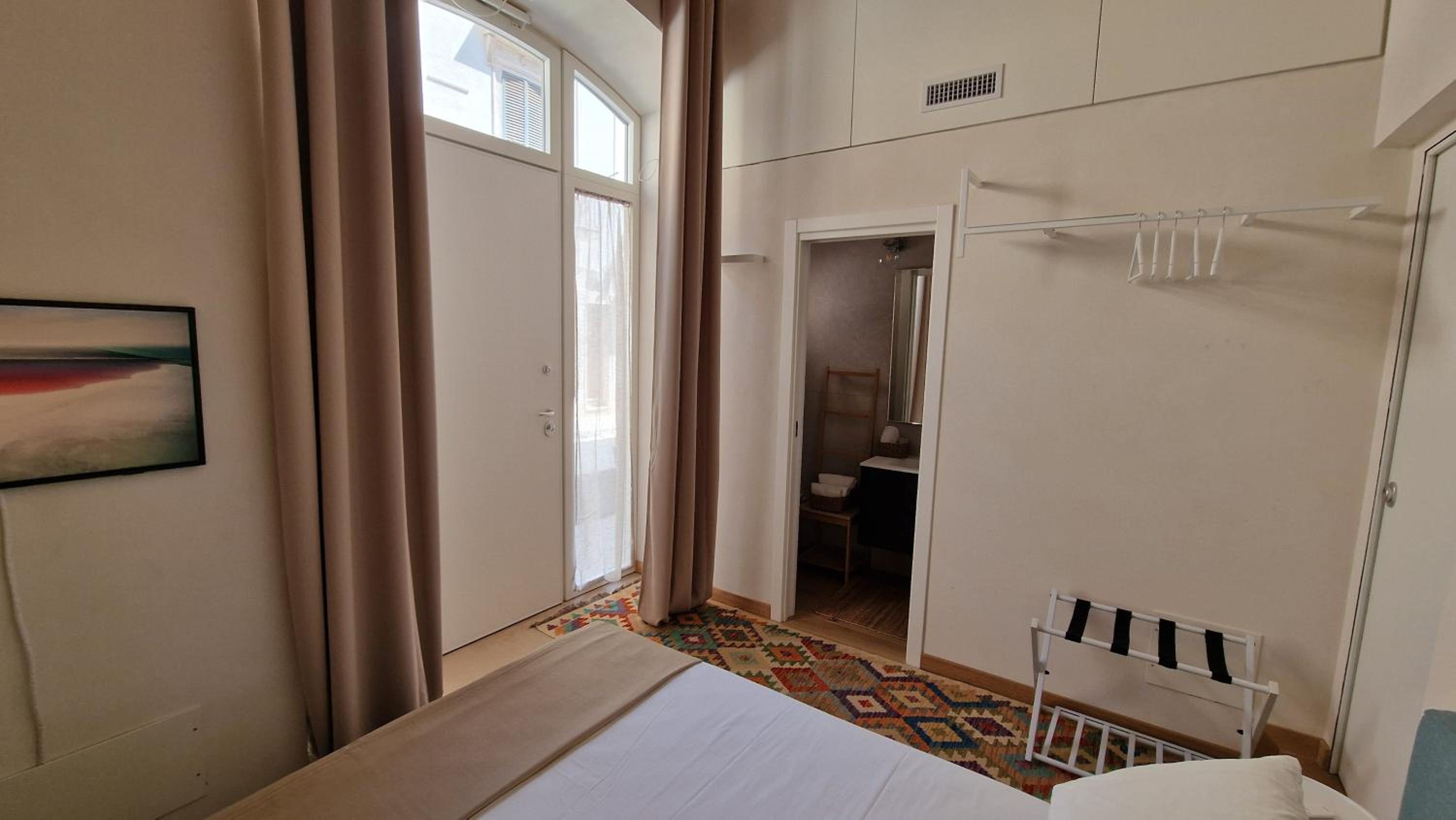 ION Luxury Home view 4