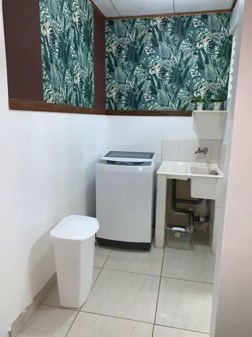 Apartamento VillaRegis 1 Zapote, San José