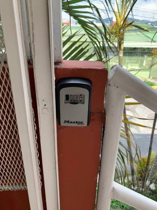 Apartamento VillaRegis 1 Zapote, San José
