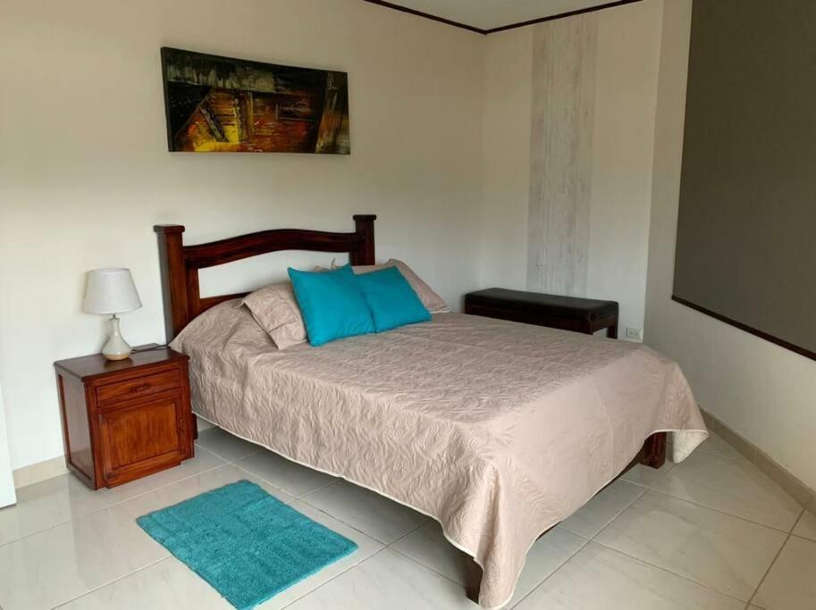 Apartamento VillaRegis 1 Zapote, San José