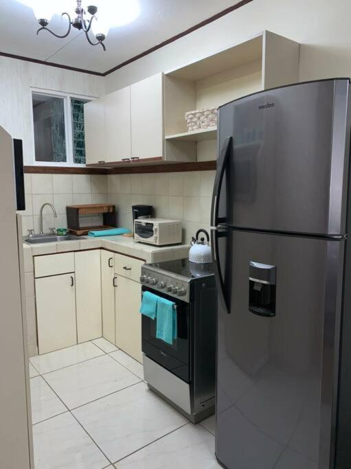 Apartamento VillaRegis 1 Zapote, San José