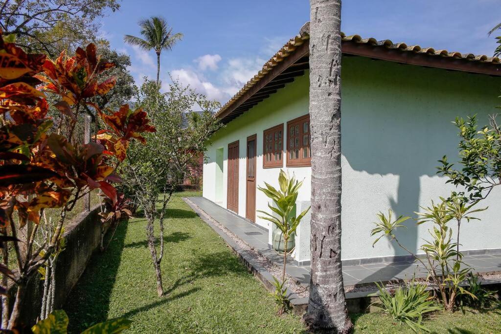 Casa em condominio familiar em Ilha Bela-SP
