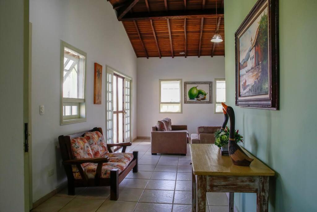 Casa em condominio familiar em Ilha Bela-SP