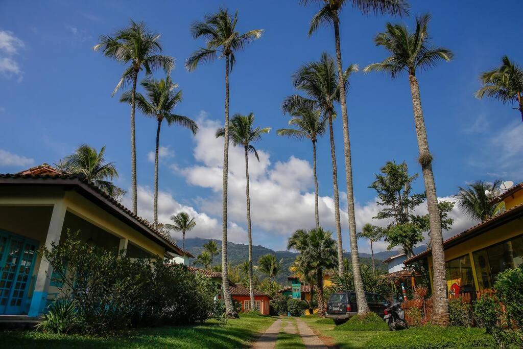 Casa em condominio familiar em Ilha Bela-SP