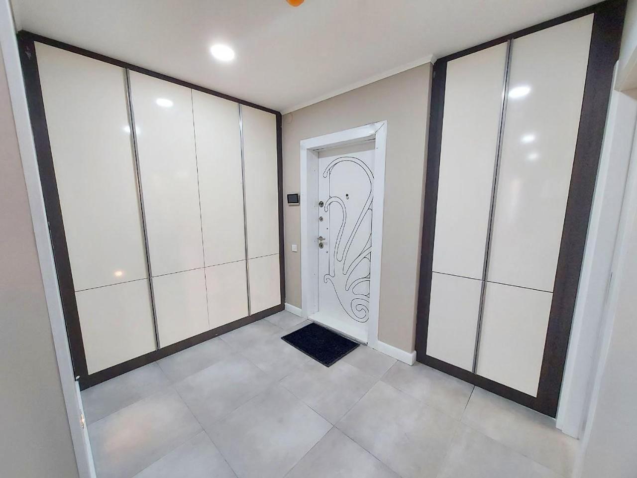 Afsona Apartment