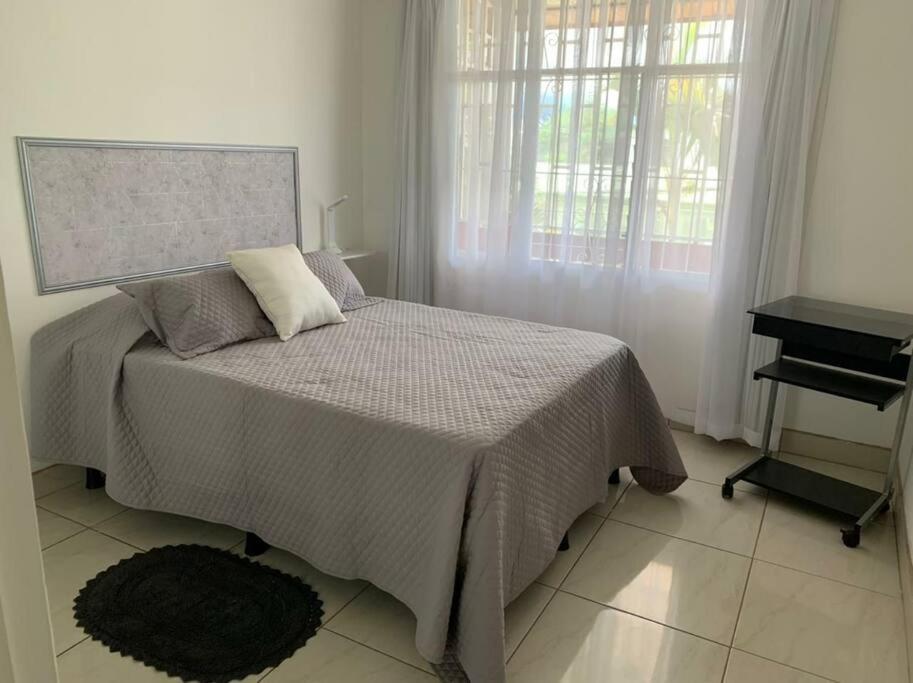 Apartamento VillaRegis 2, Zapote, San Jose