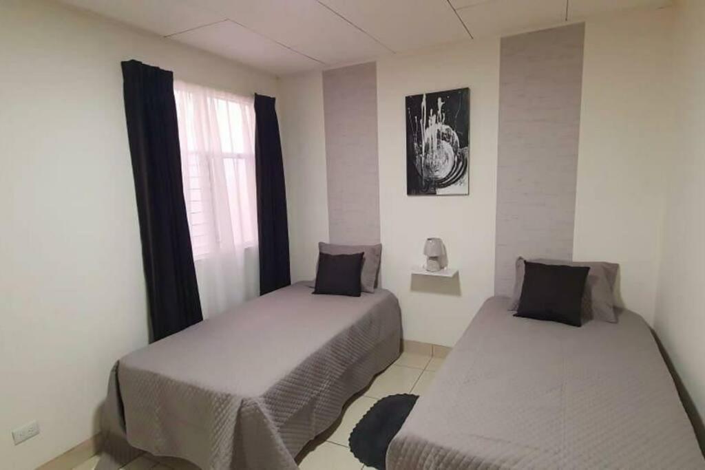 Apartamento VillaRegis 2, Zapote, San Jose