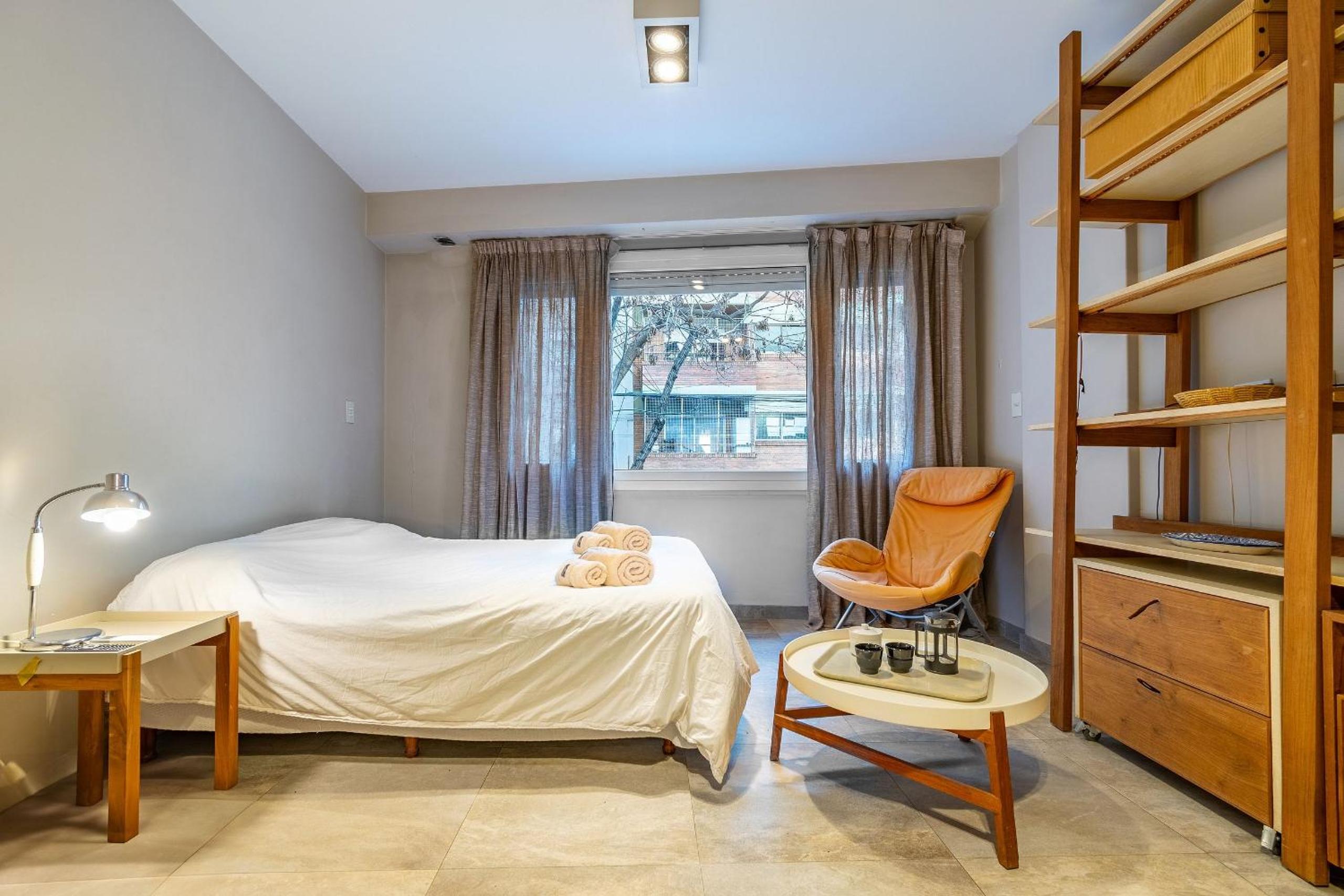 Cozy and bright studio in Recoleta