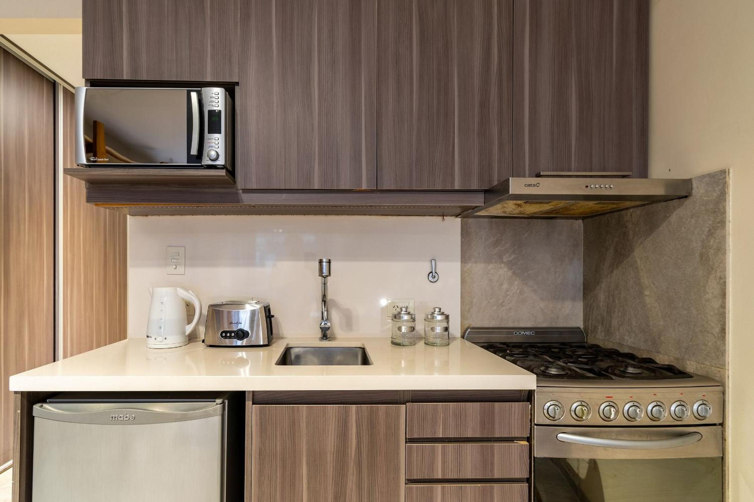 Cozy and bright studio in Recoleta