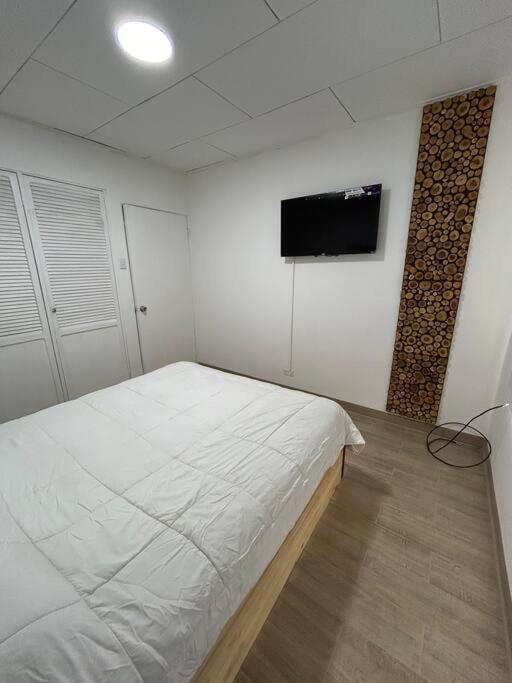 Apartamento VillaRegis 3 PB, Zapote, San Jose