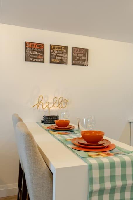 Kitchener Vacations - Luxury New Spacious Apartment - Country Hills, Kitchener - Property Image 6