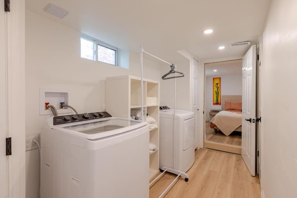 Kitchener Vacations - Luxury New Spacious Apartment - Country Hills, Kitchener - Property Image 19