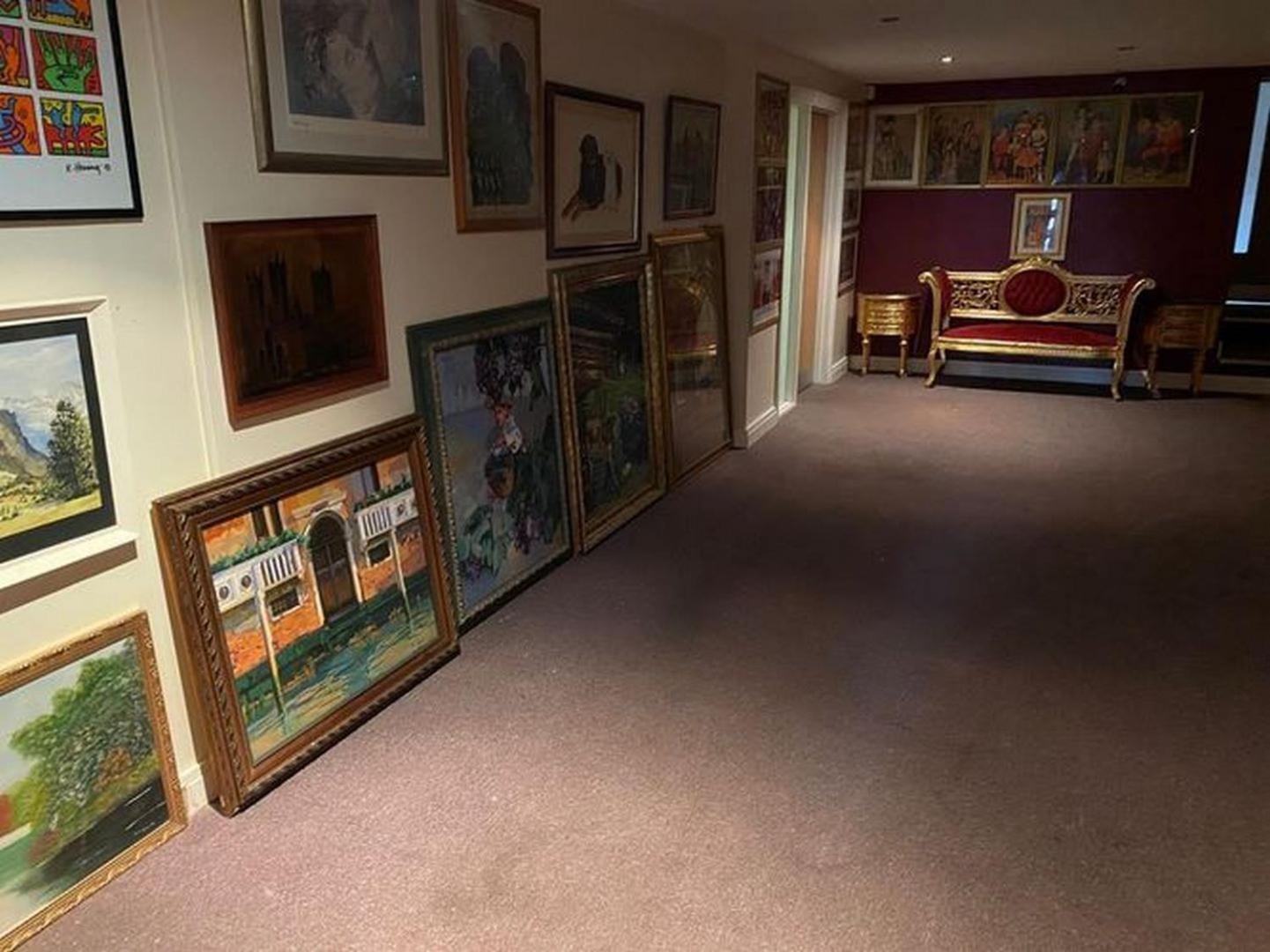 ART APARTMENT