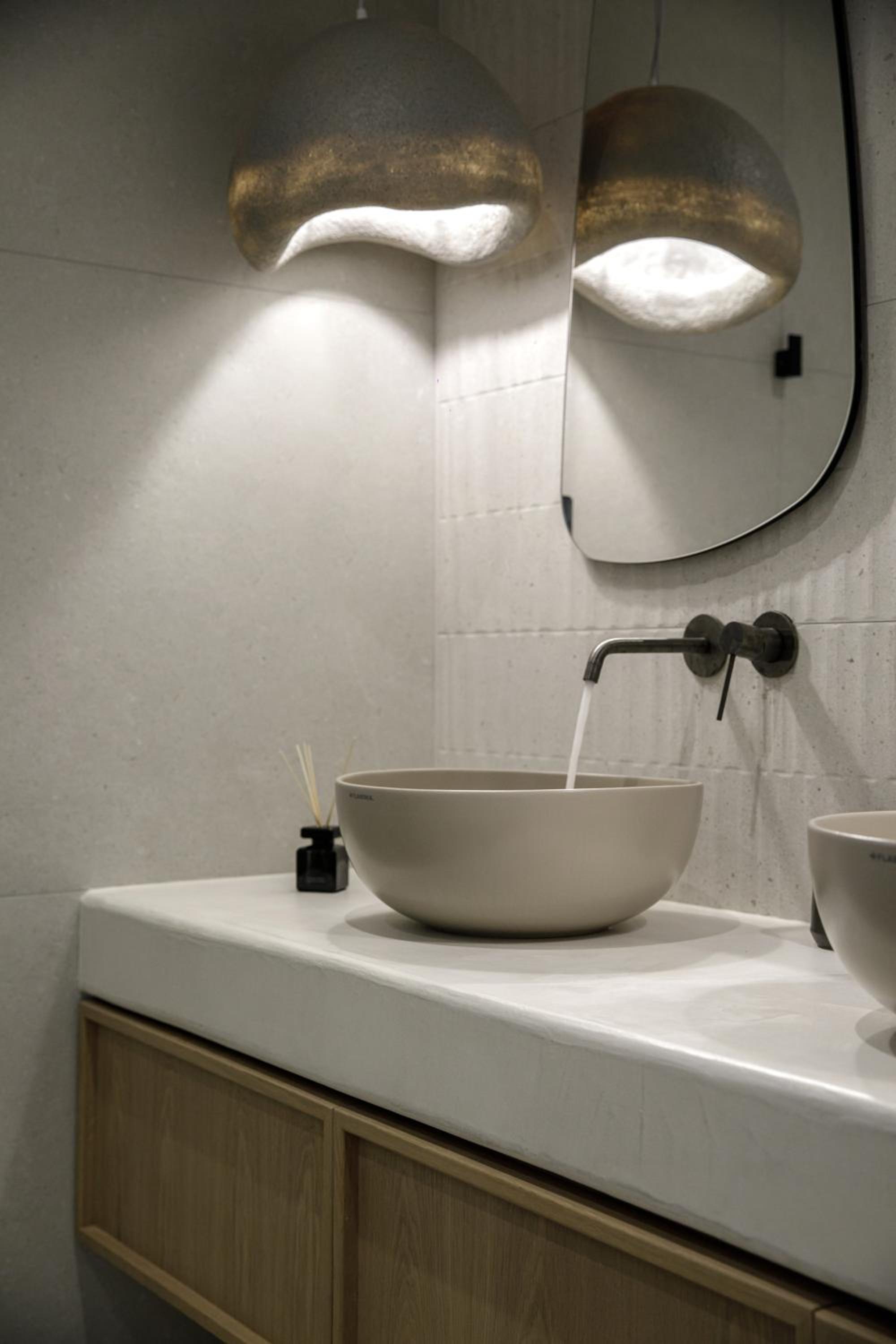Morfes Luxury Suites by Caldera Houses