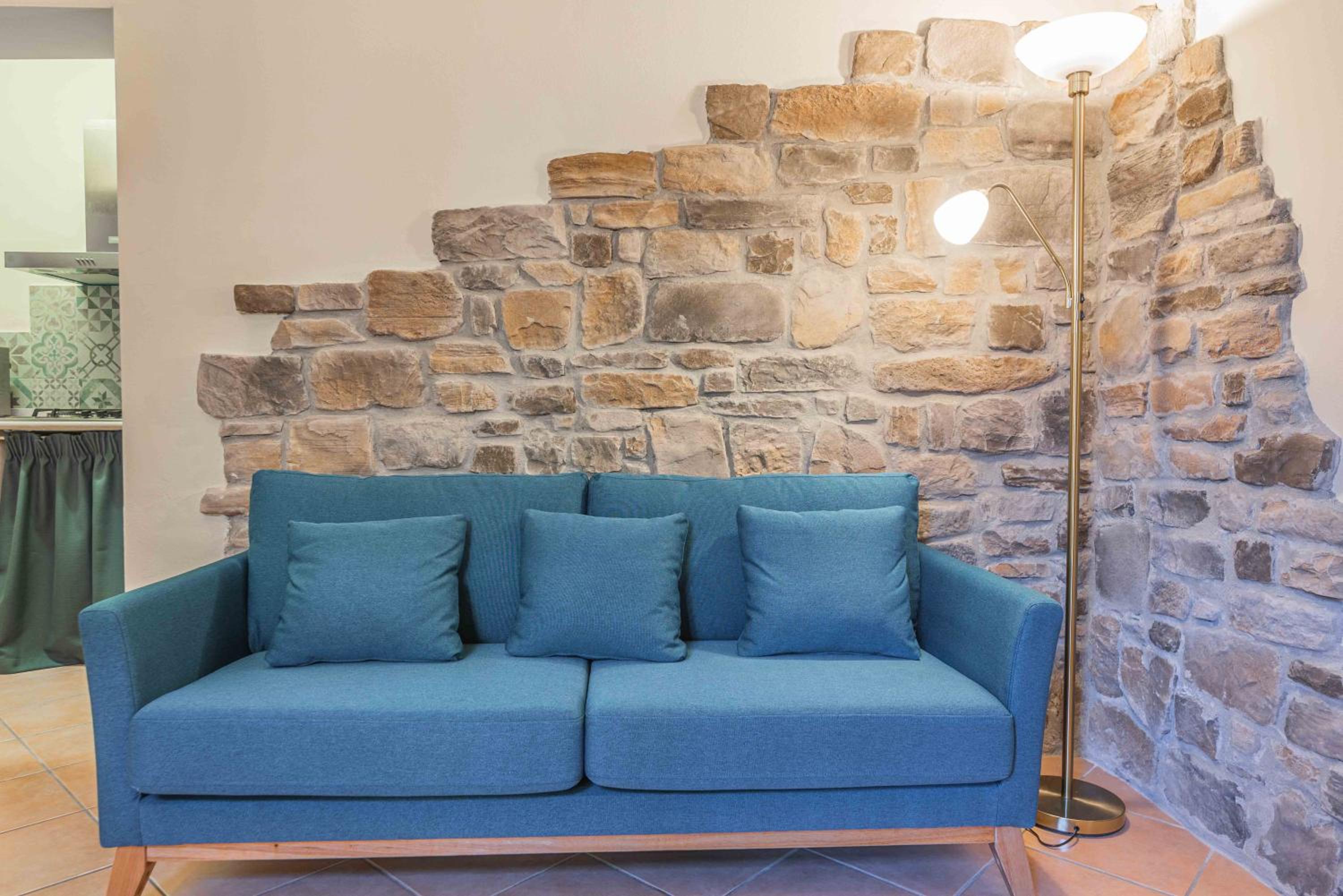 Windrose Blue Home