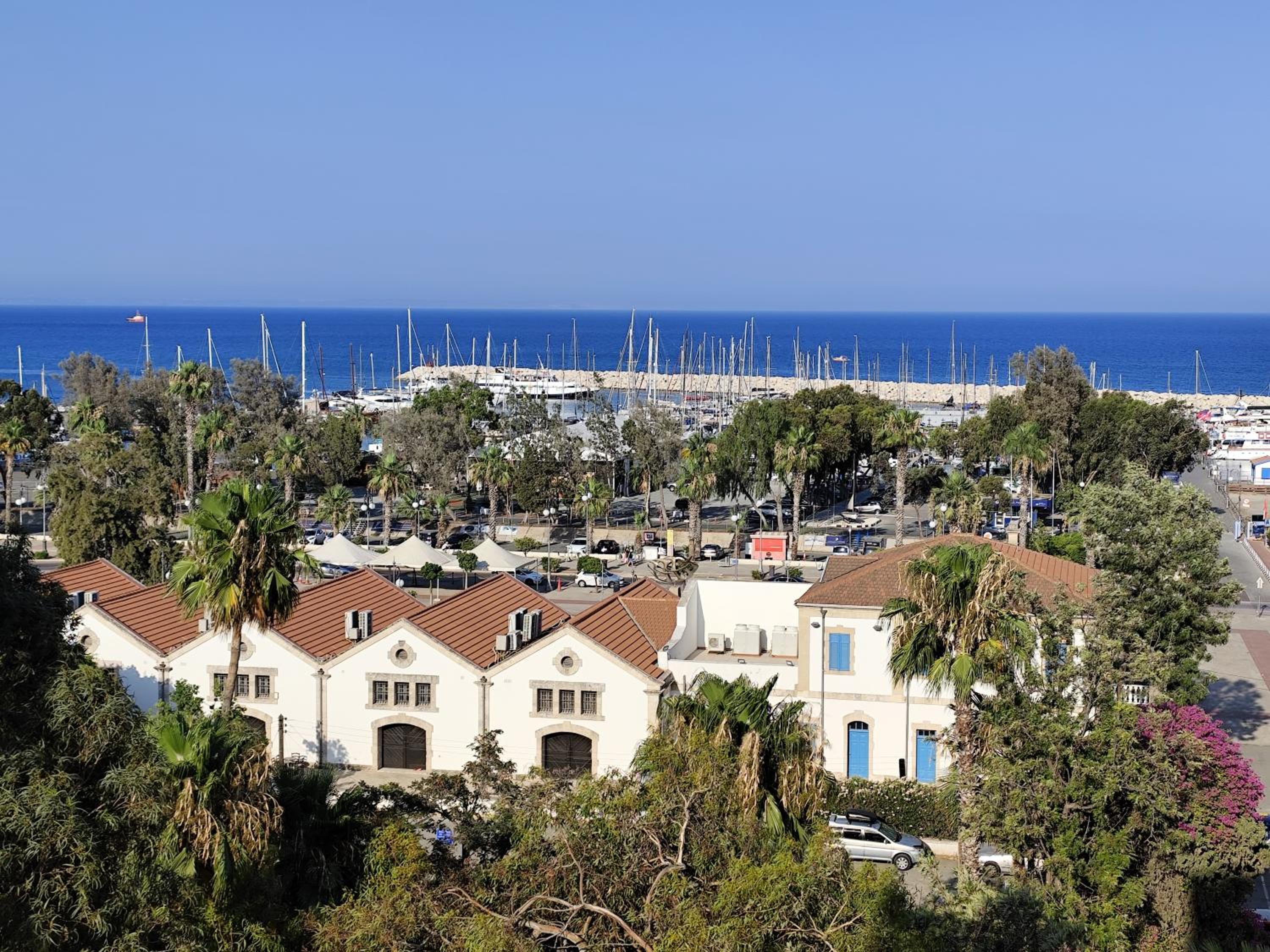 Marina view seaside apartment