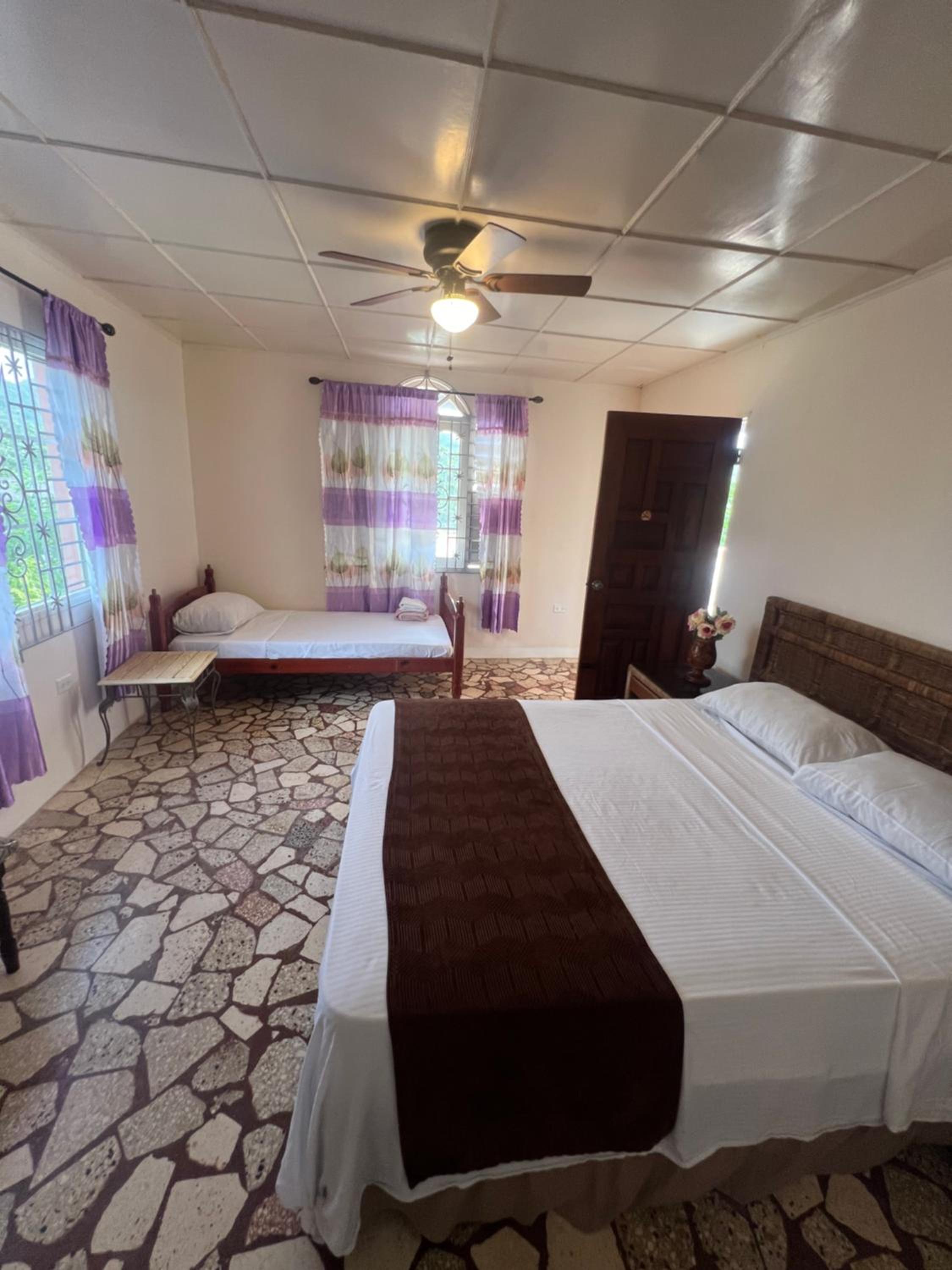 Cozy Family Inn