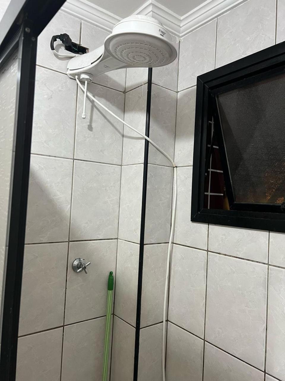 50m do Mar, com Piscina apto 1 Dorm Confortável na Ocian
