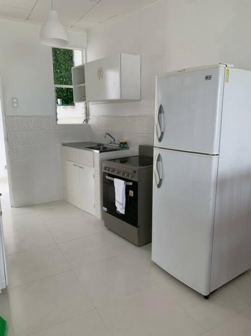 Apartamento VillaRegis 5, Zapote, San Jose