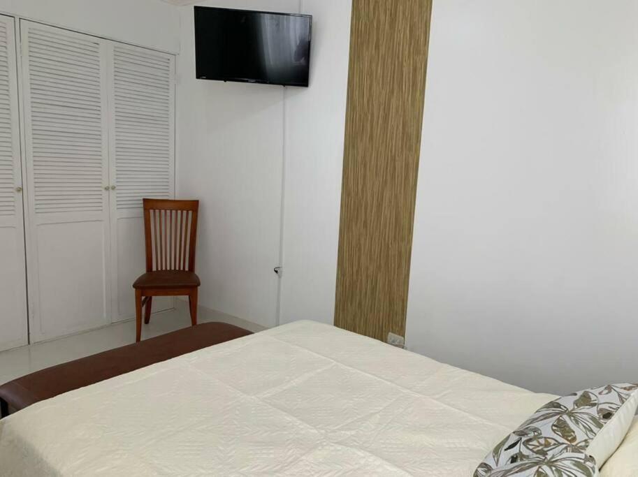 Apartamento VillaRegis 5, Zapote, San Jose