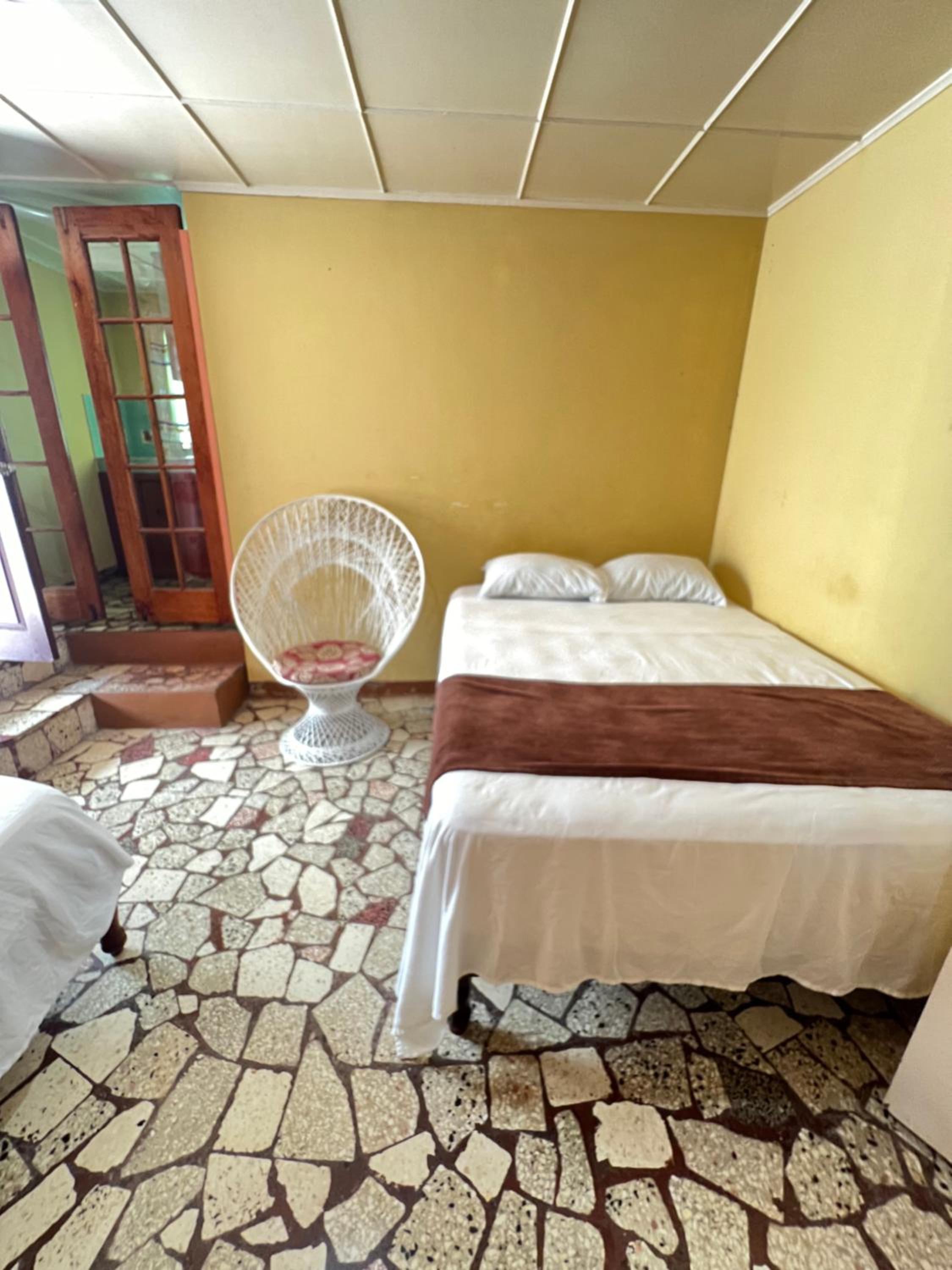 Cozy Family Inn