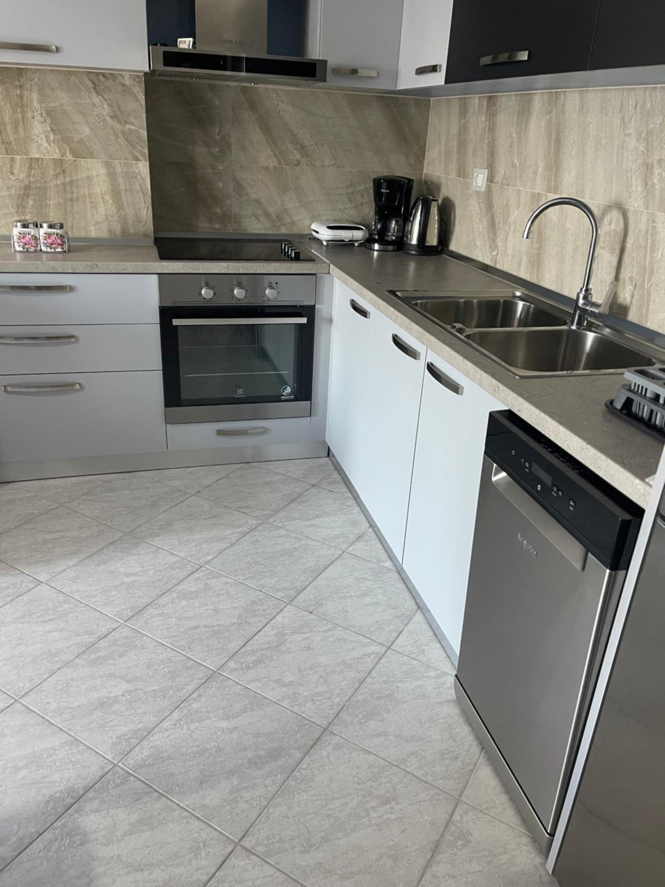 Resa Apartment