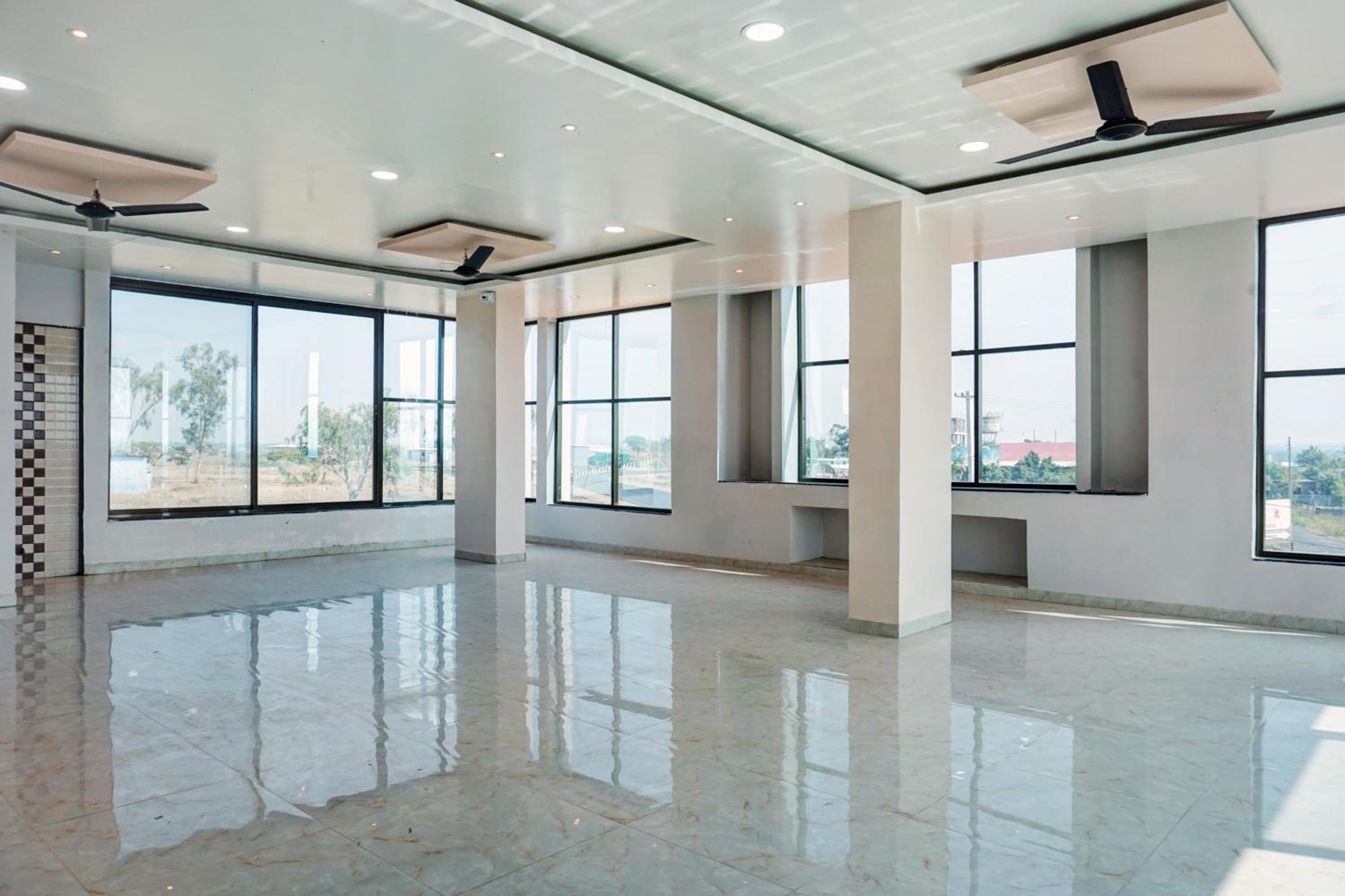 meeting & event spaces