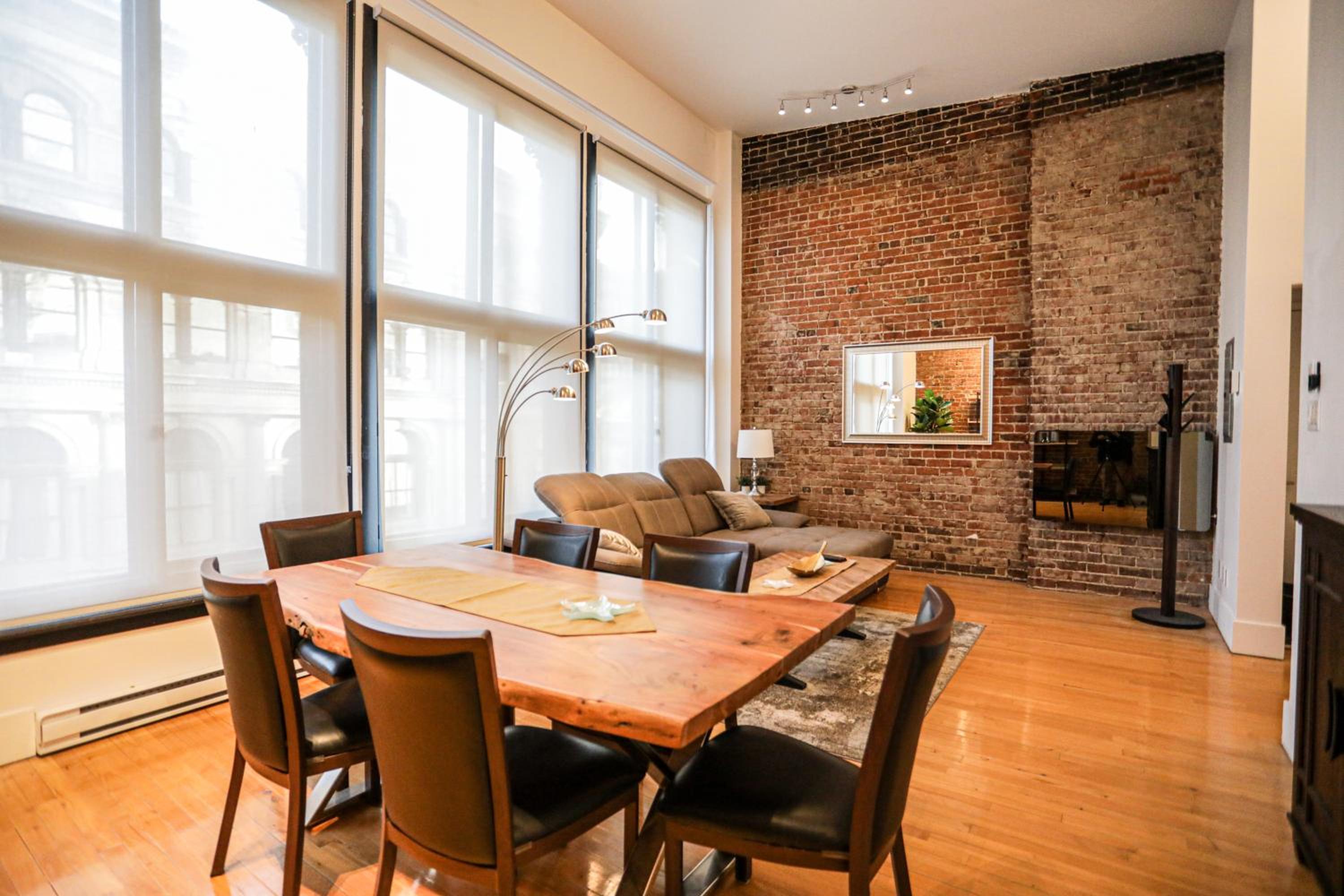 Elegant 1 bedroom apartment in old port - 202
