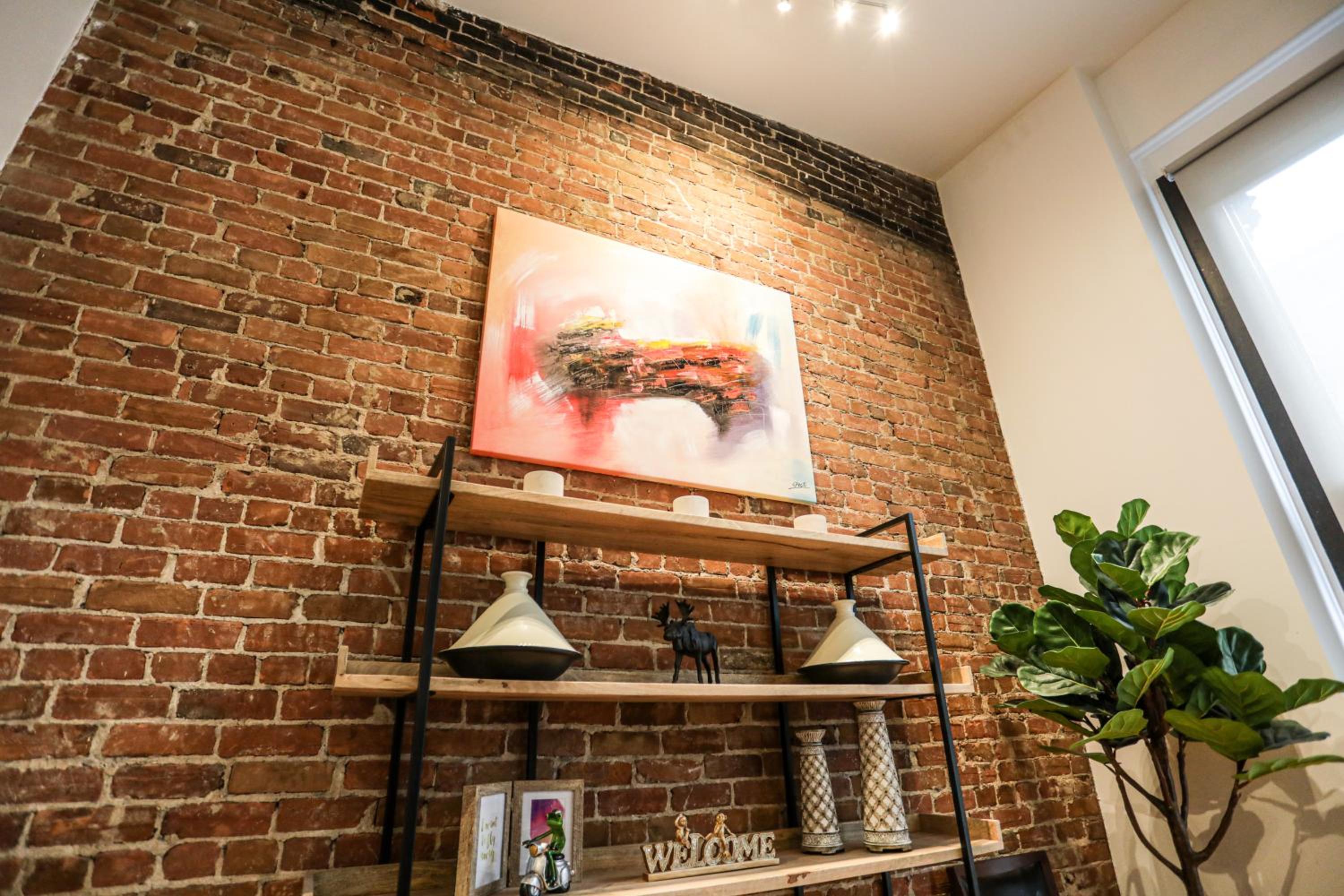 Elegant 1 bedroom apartment in old port - 202