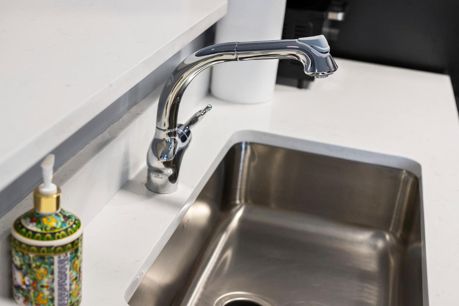 Boston Vacations - Furnished Apartments near Encore - Property Image 5