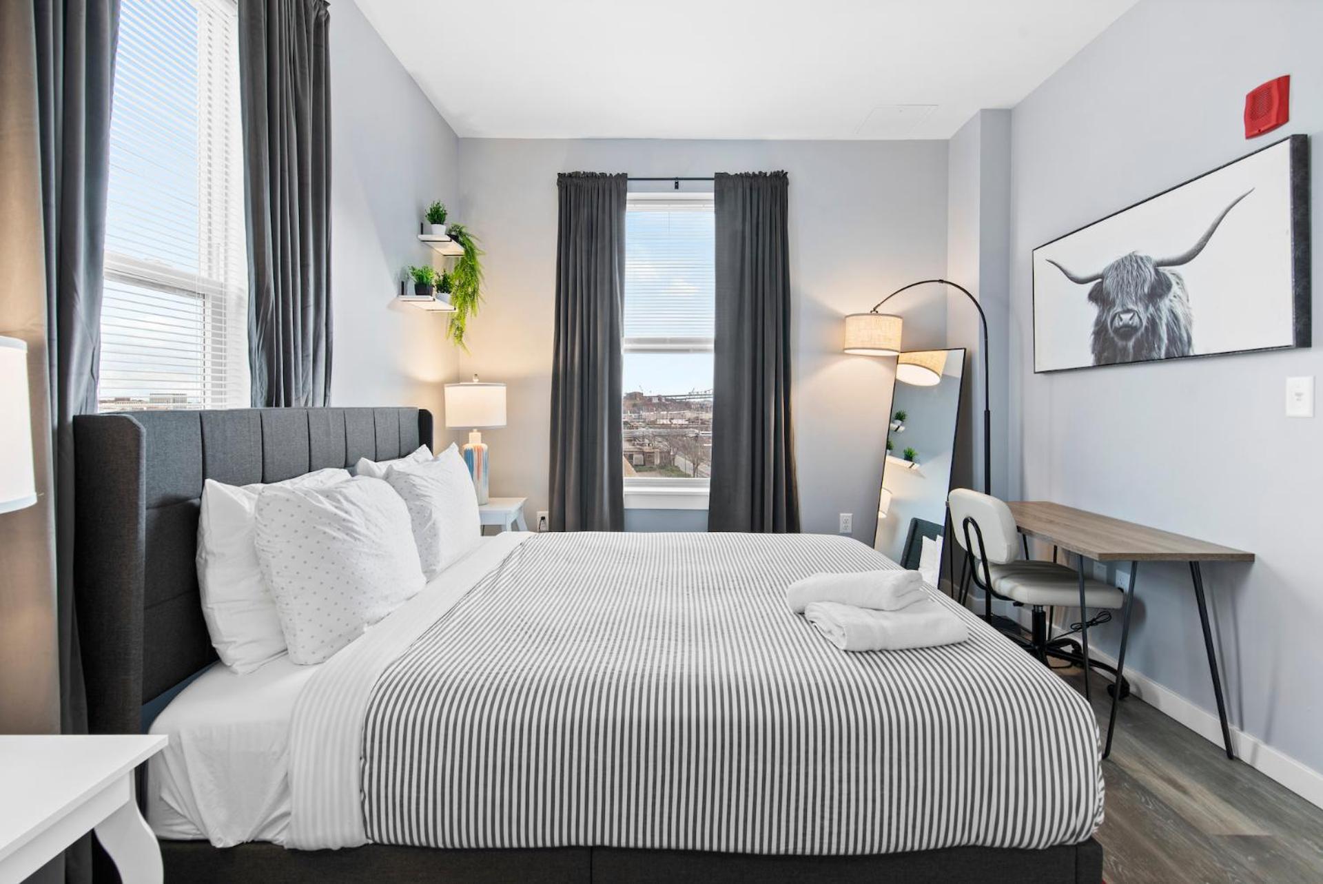 Boston Vacations - Furnished Apartments near Encore - Property Image 1