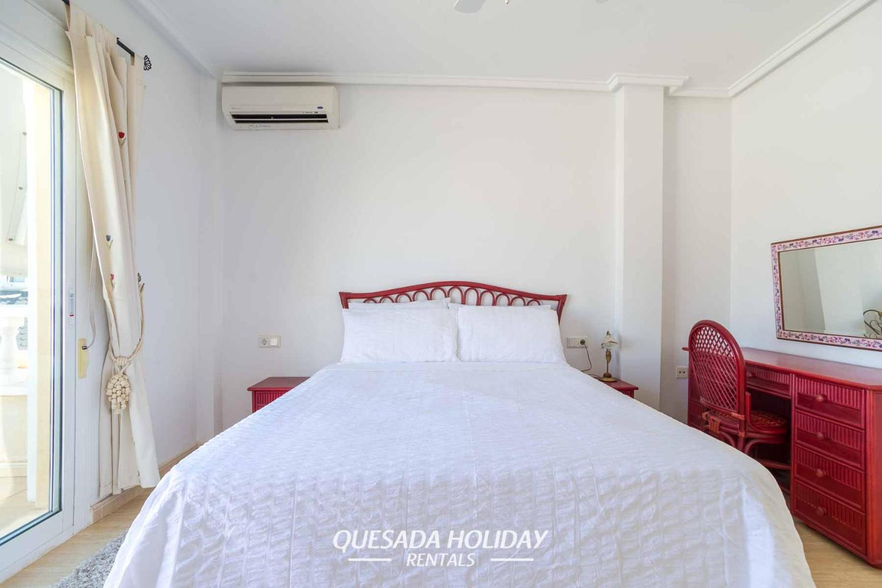Stunning Central Villa Rosa in Ciudad Quesada Rojales Spacious 4-Bedroom Retreat with Private Pool