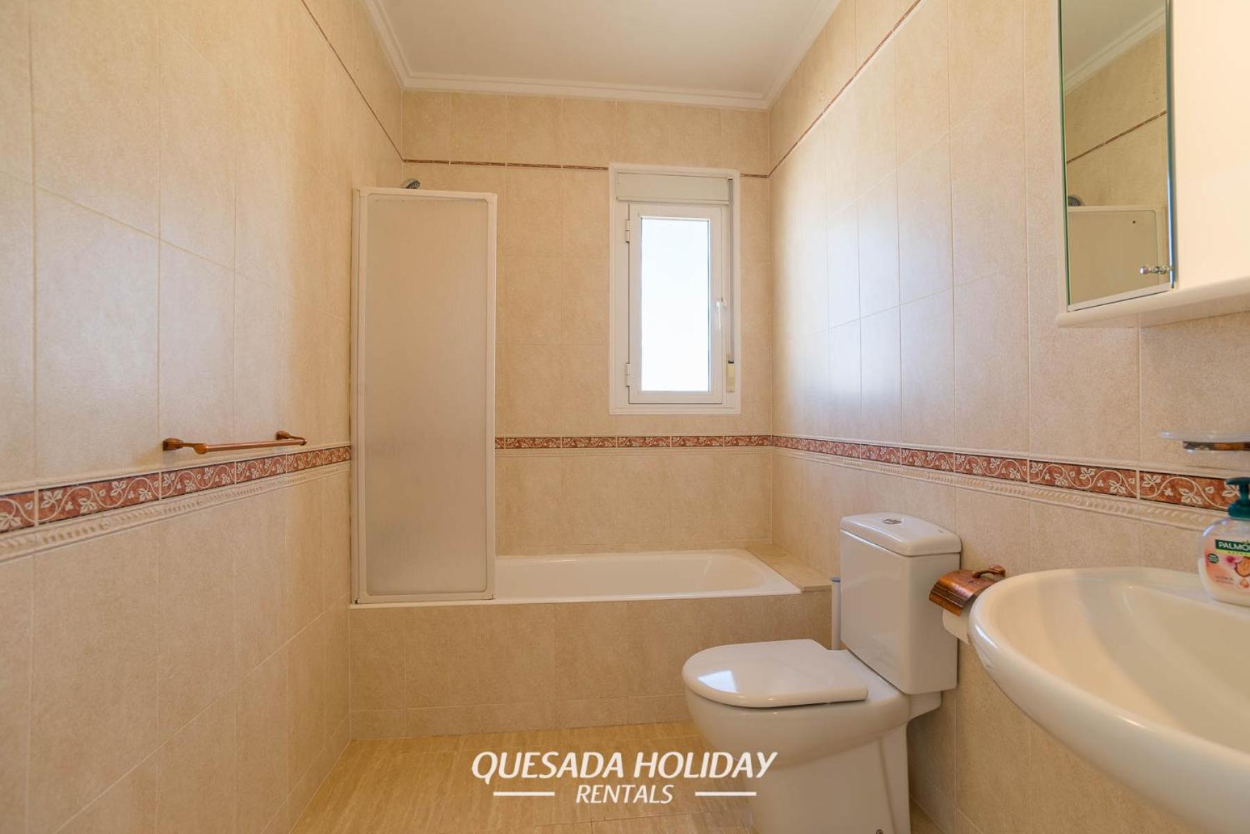 Stunning Central Villa Rosa in Ciudad Quesada Rojales Spacious 4-Bedroom Retreat with Private Pool