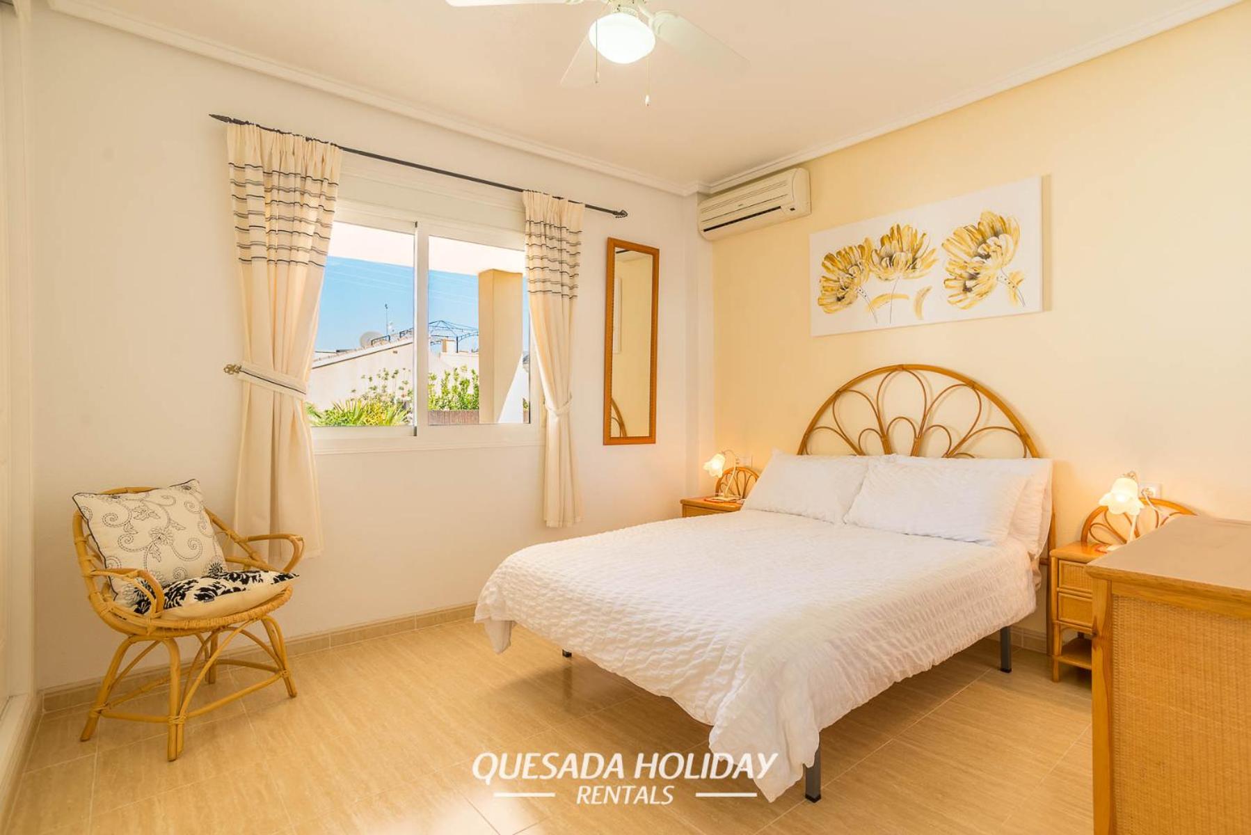 Stunning Central Villa Rosa in Ciudad Quesada Rojales Spacious 4-Bedroom Retreat with Private Pool