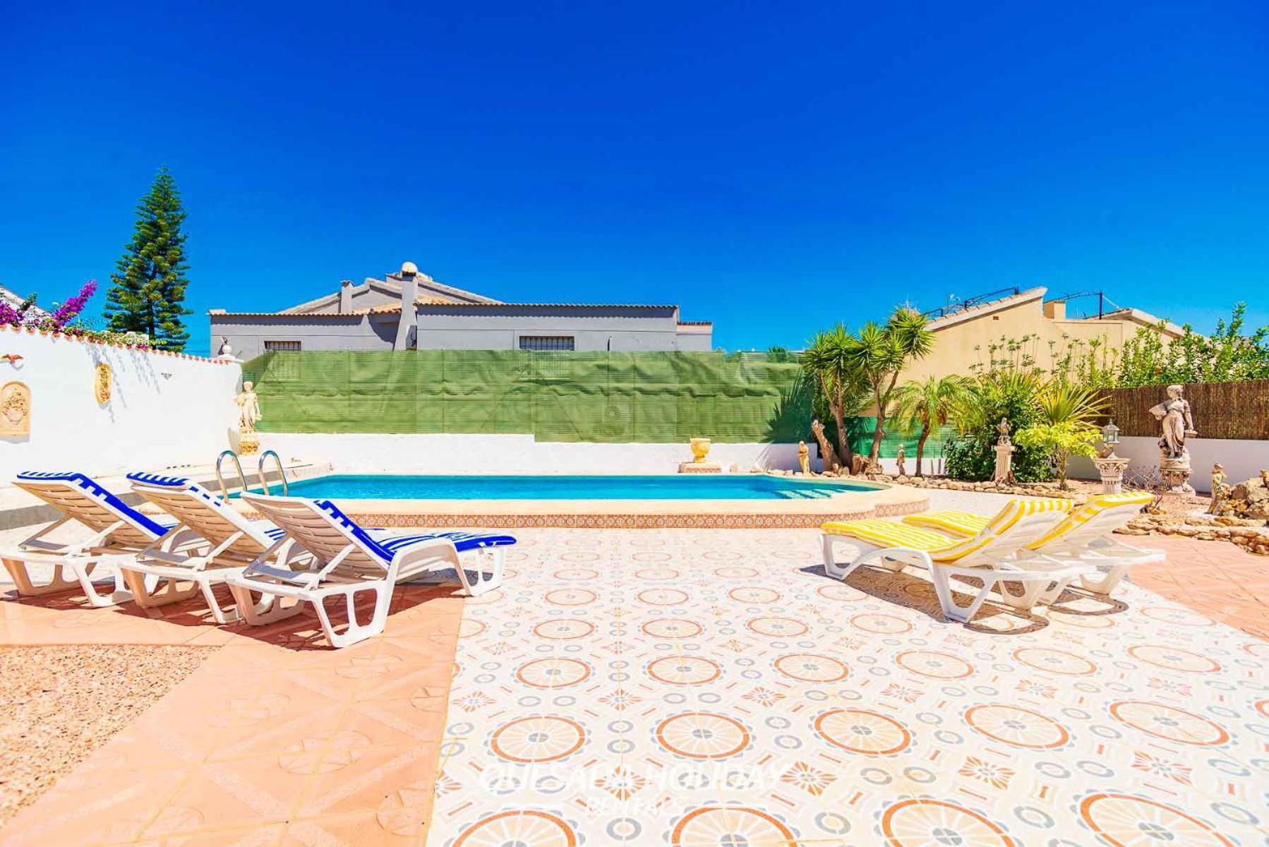 Stunning Central Villa Rosa in Ciudad Quesada Rojales Spacious 4-Bedroom Retreat with Private Pool