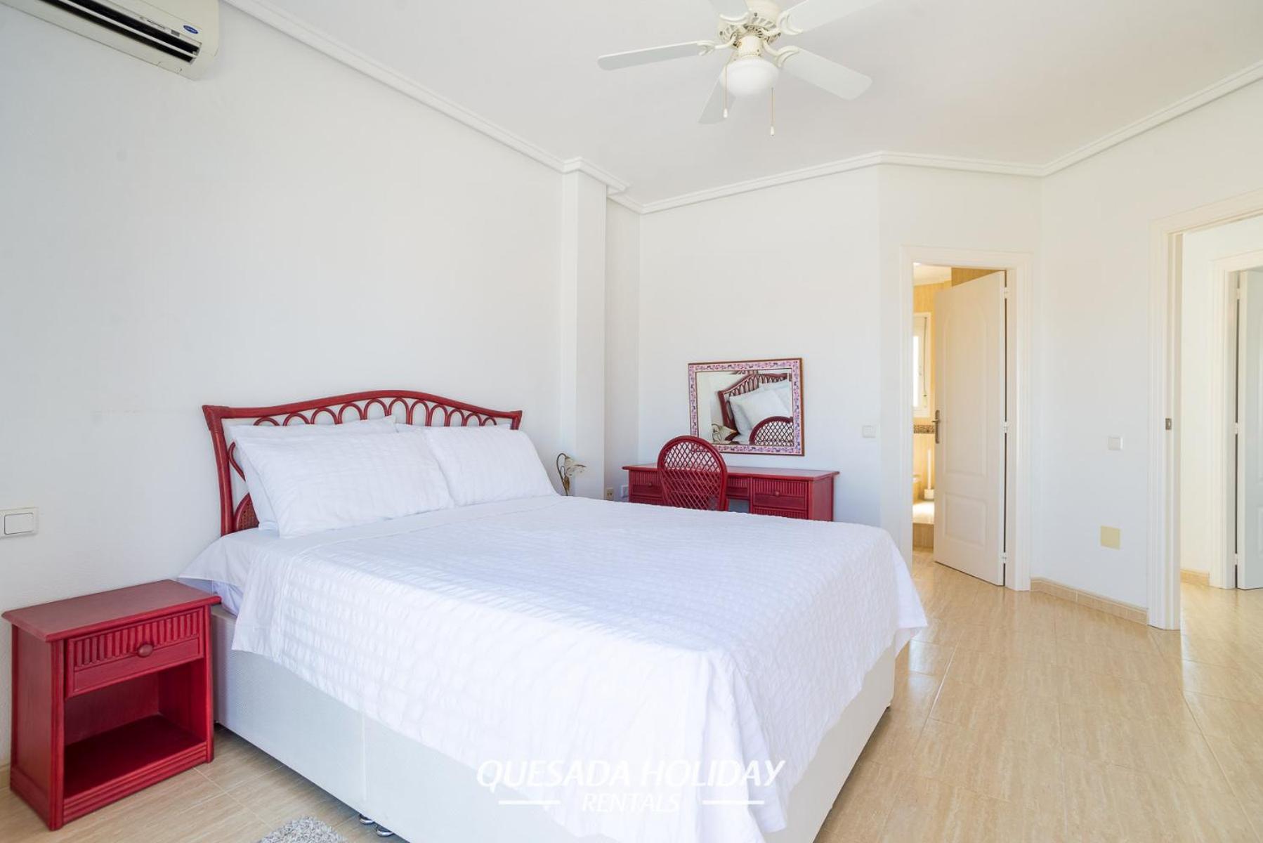 Stunning Central Villa Rosa in Ciudad Quesada Rojales Spacious 4-Bedroom Retreat with Private Pool
