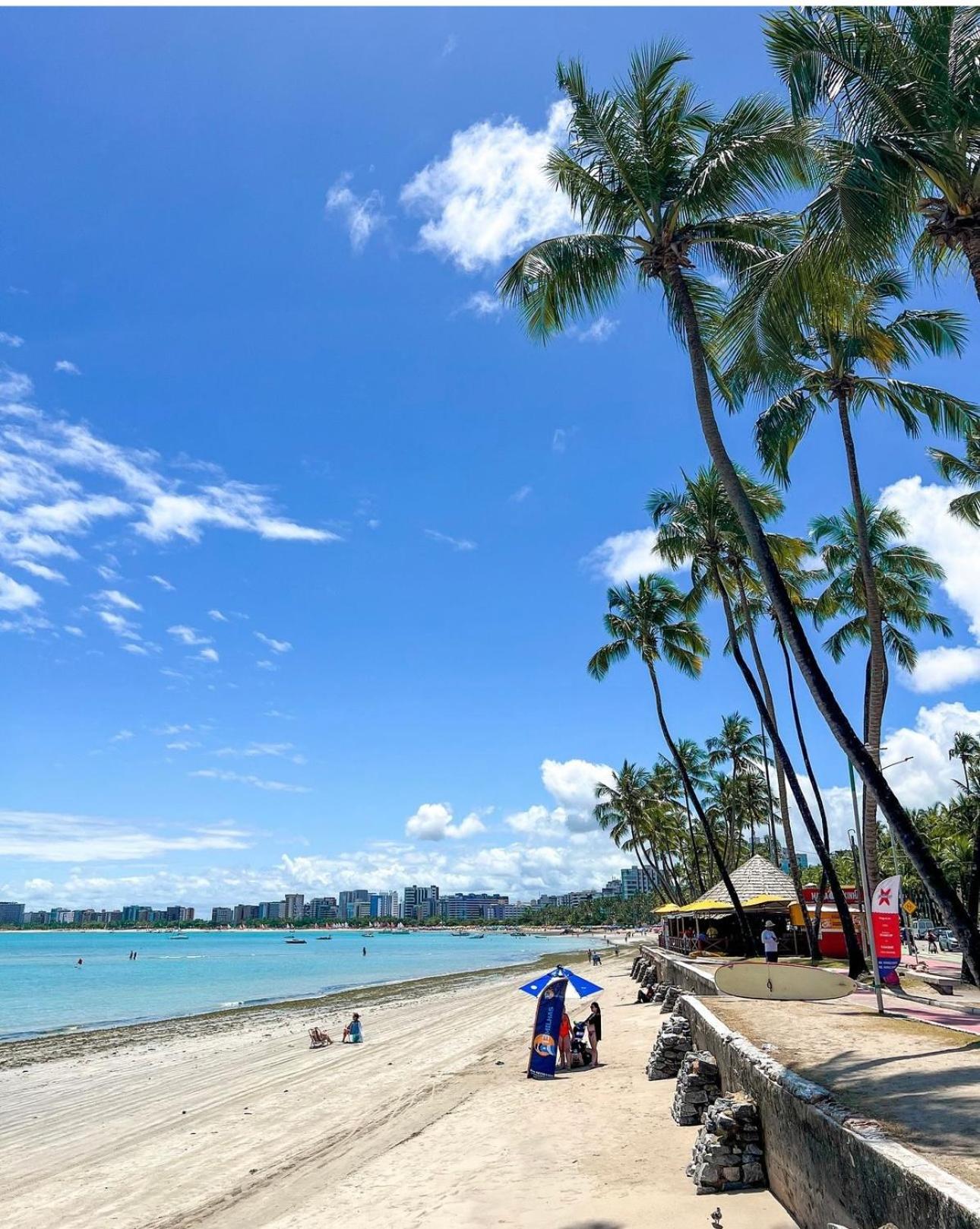 Apartamento no coração da ponta verde- Maceió