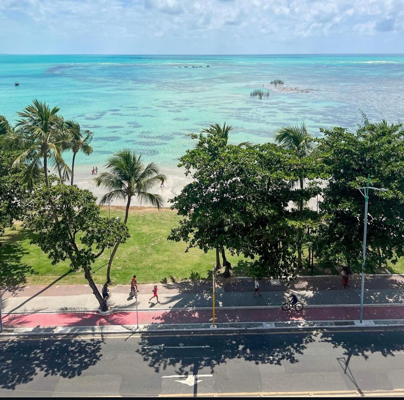Apartamento no coração da ponta verde- Maceió
