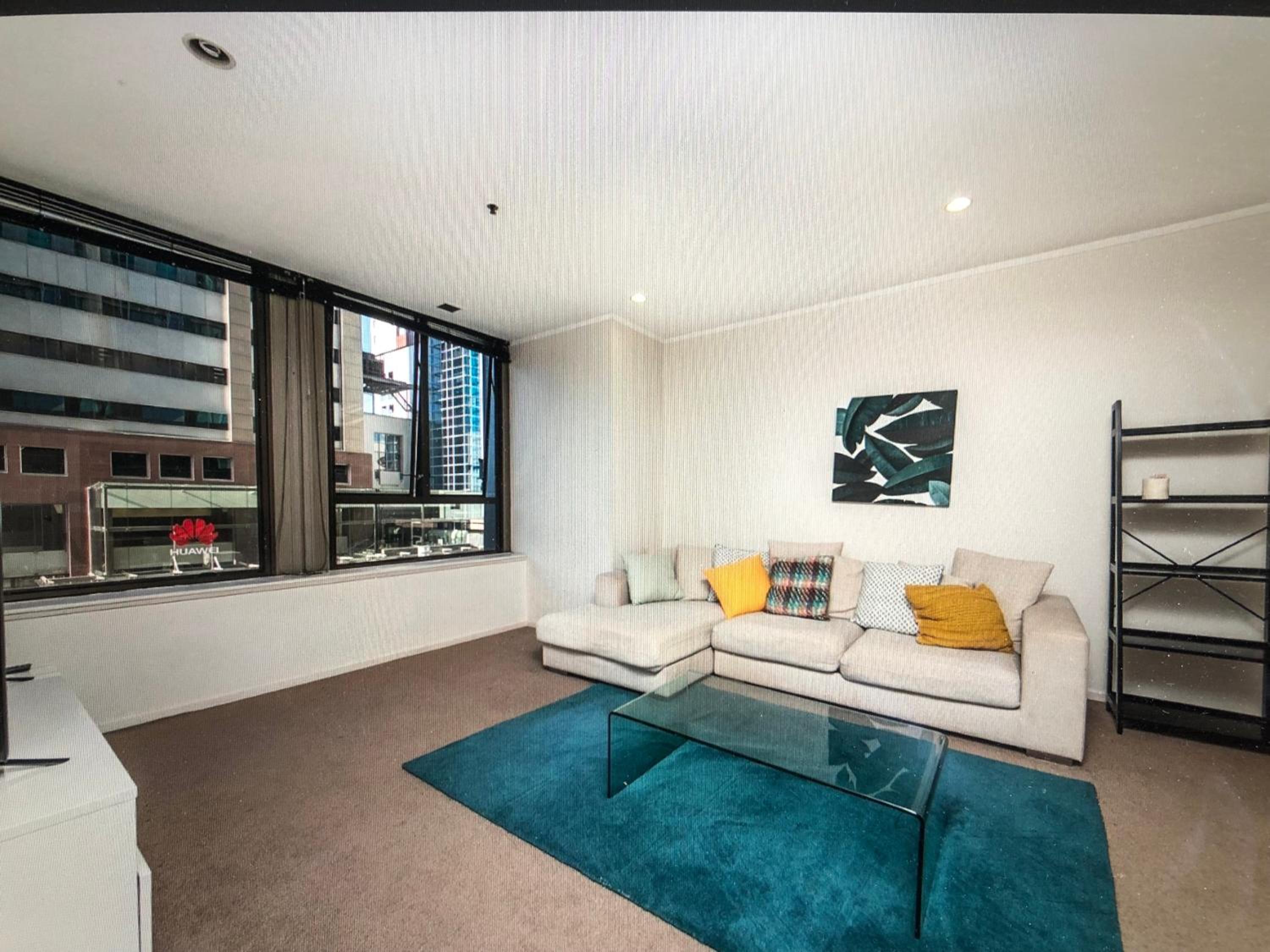Central location apartments view 4