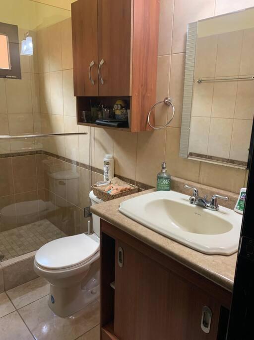 Residencial Santa Cruz apartamento full amueblado